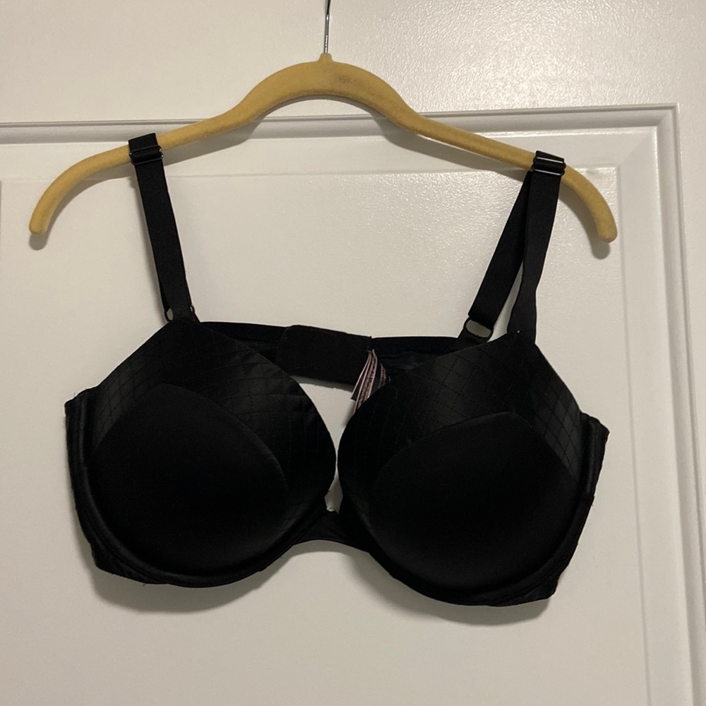Victoria secret black padded bra 38D